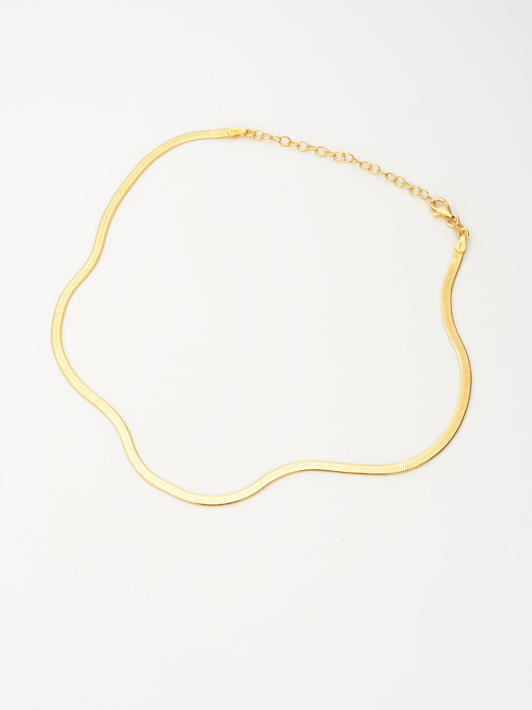 Colección Essentials | Collar Amelie de plata bañado en oro 18k. Marca Vesiica.