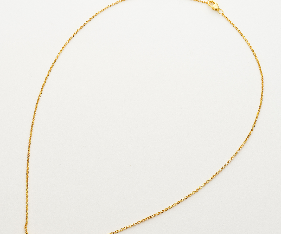 Colección Essentials | Collar Kira de plata bañado en oro 18k. Marca Vesiica.
