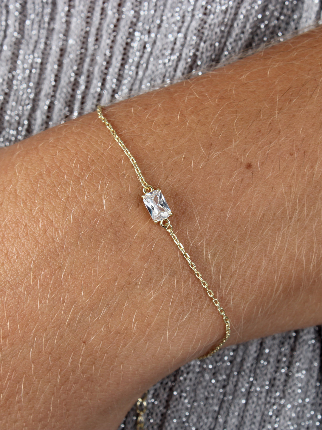 Colección Femme | Pulsera Asic de plata bañada en oro 18k. Marca Vesiica.