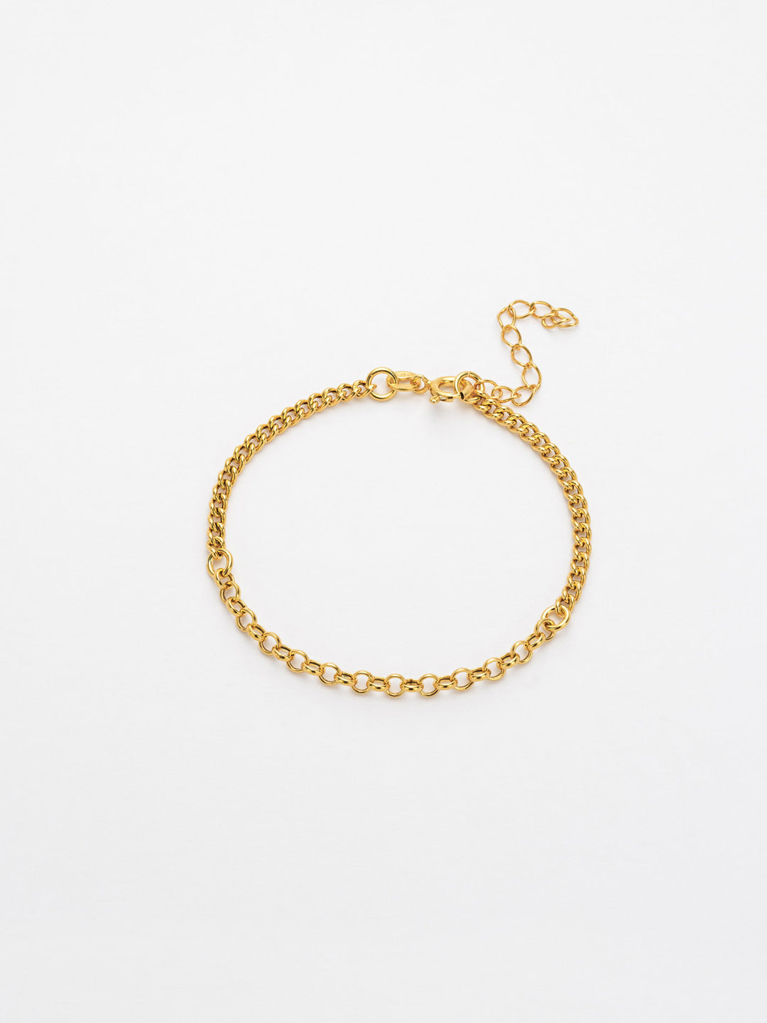 Colección Essentials | Pulsera Magnolia de plata bañada en oro 14k. Marca Vesiica.